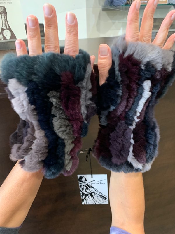 fur gloves